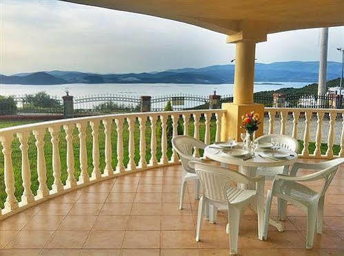 Flamingo Country Club Apartman Bogazici Kültér fotó